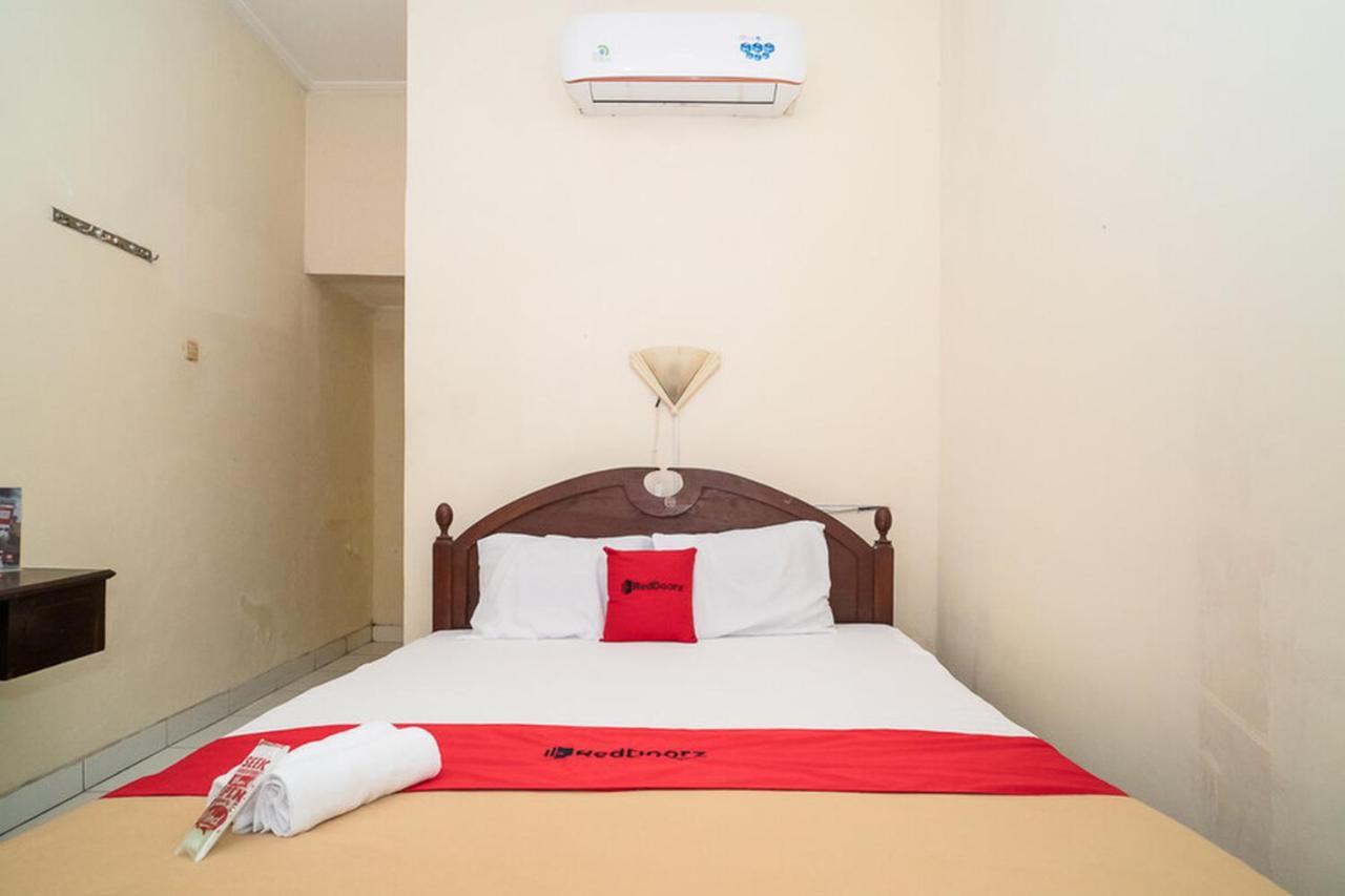 Reddoorz Near Kampus 3 Uty Yogyakarta Hotel Екстериор снимка
