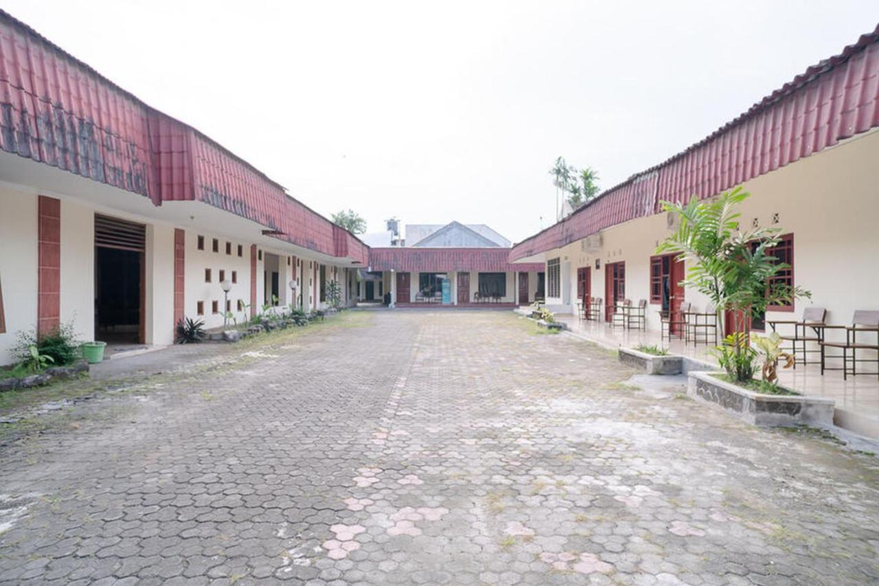 Reddoorz Near Kampus 3 Uty Yogyakarta Hotel Екстериор снимка