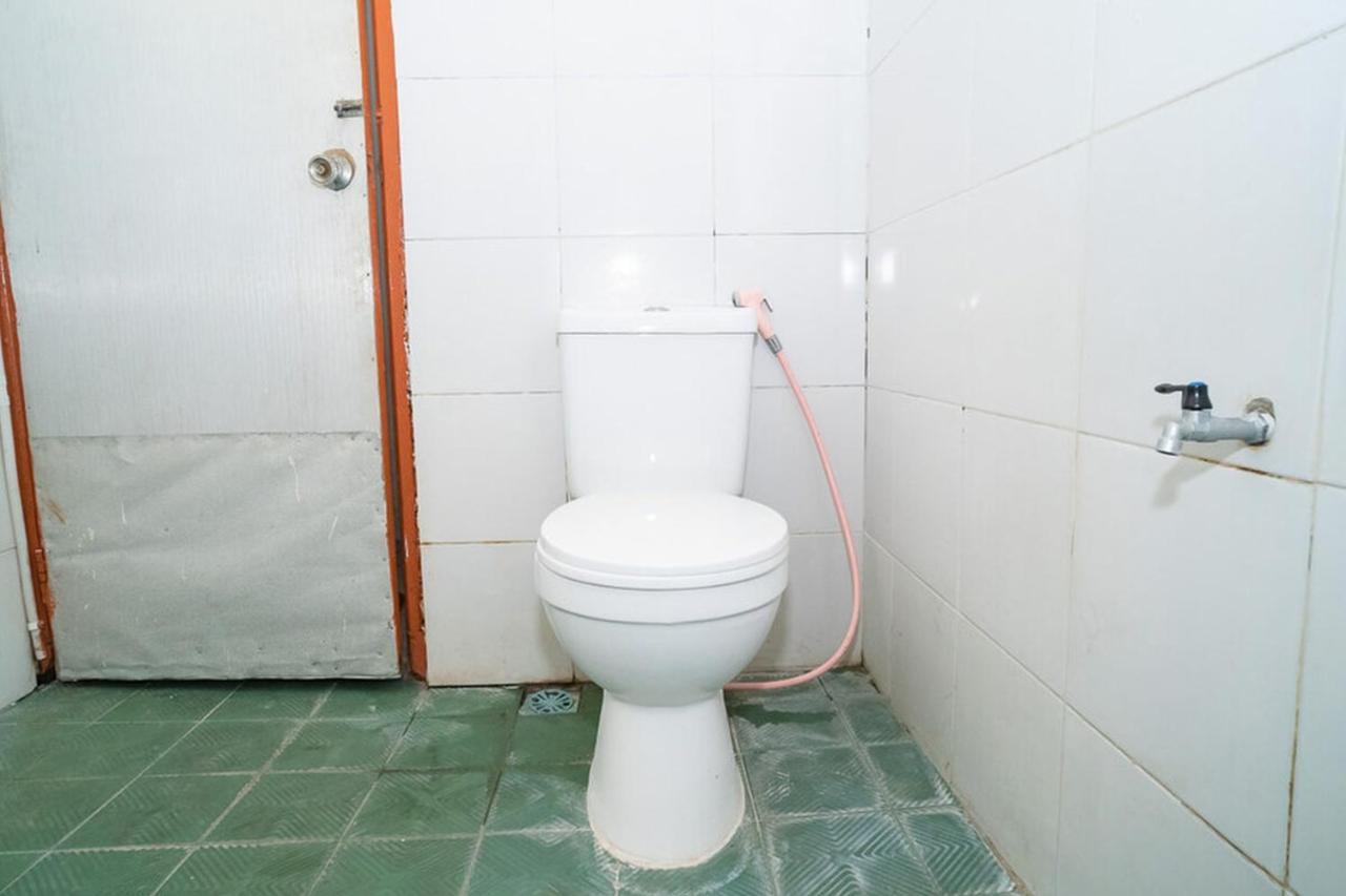 Reddoorz Near Kampus 3 Uty Yogyakarta Hotel Екстериор снимка