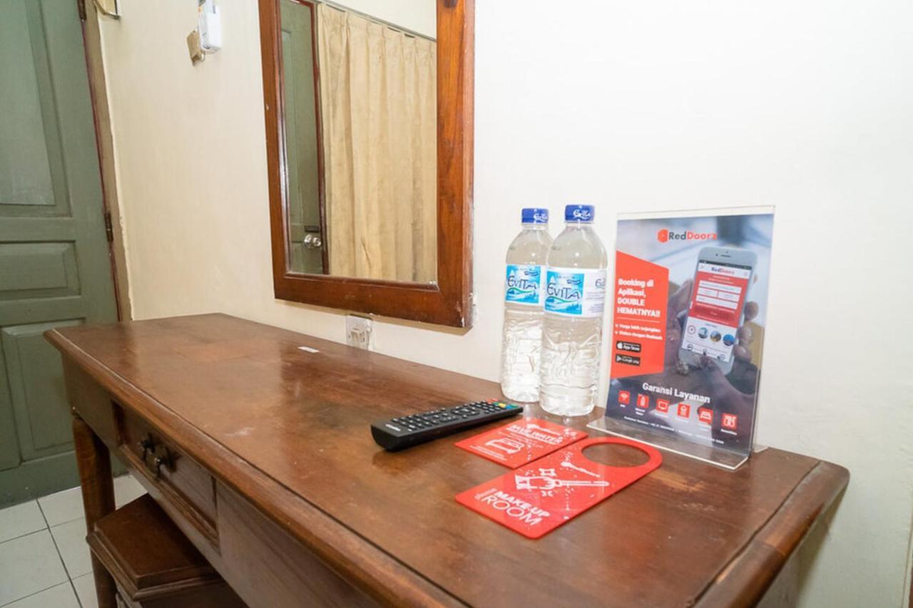 Reddoorz Near Kampus 3 Uty Yogyakarta Hotel Екстериор снимка
